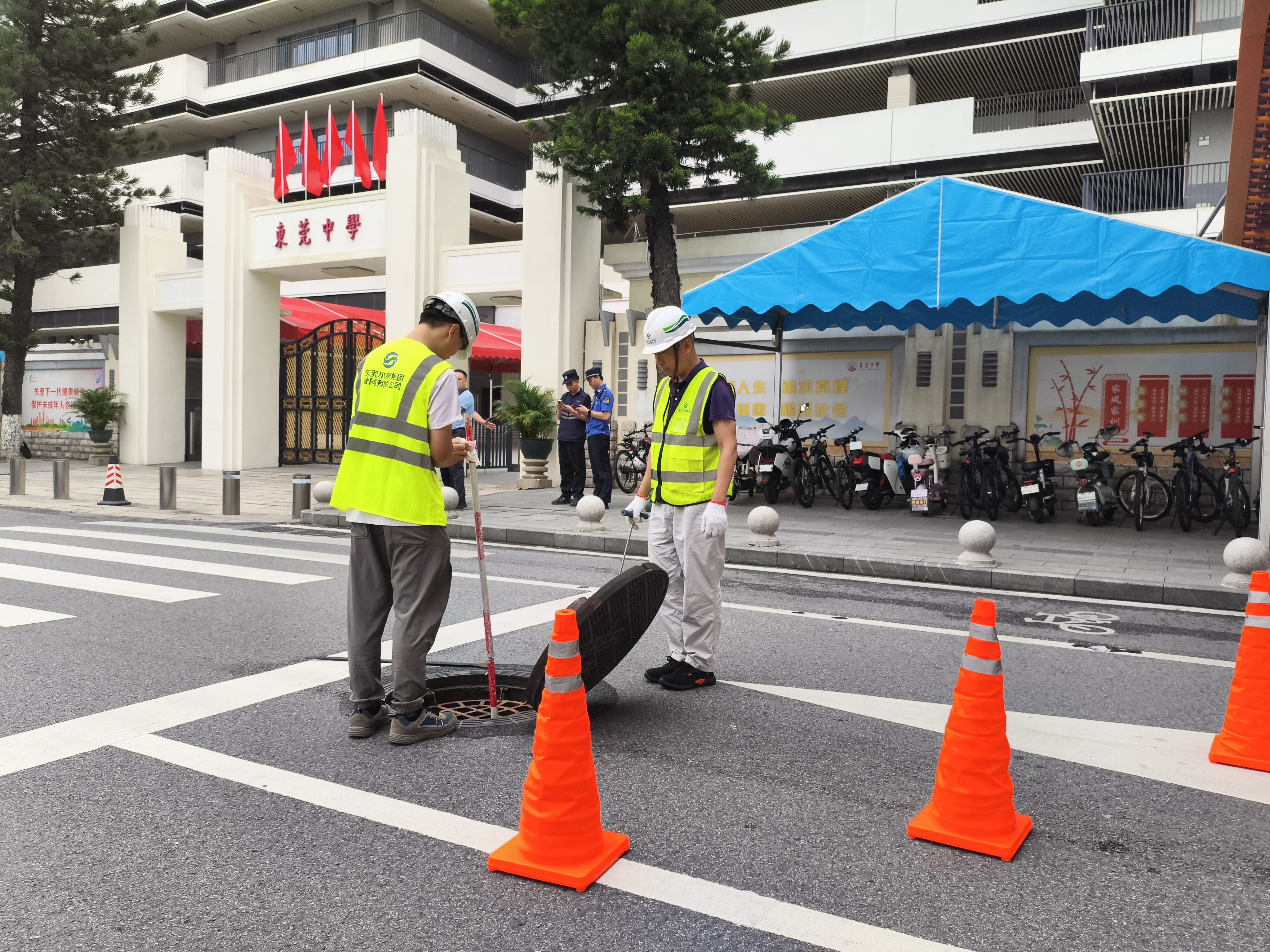莞城街道東正路管網(wǎng)排查.jpg