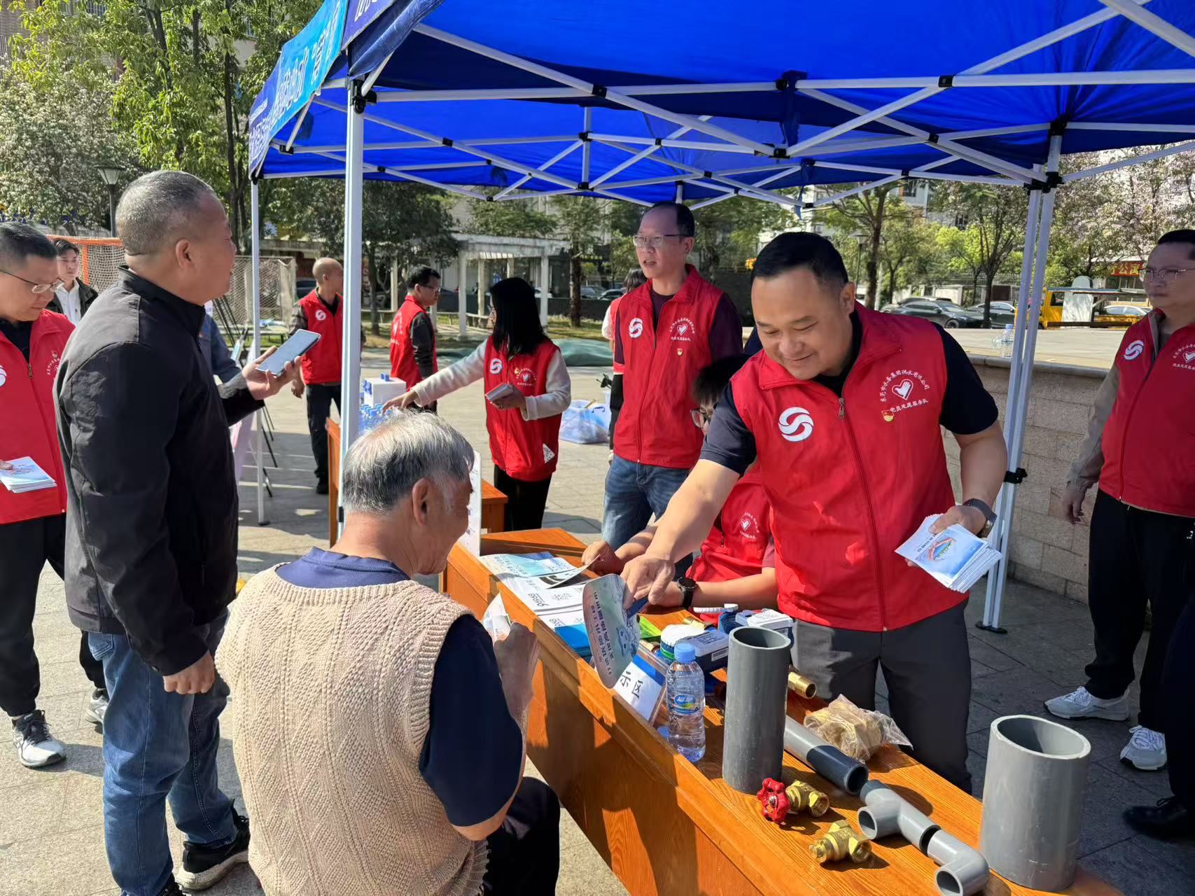 石排.jpg 石排.jpg